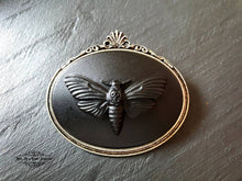 Load image into Gallery viewer, Death's-Head Hawkmoth, Cameo Pin Brooch, 4cmx4.5cm (1.57''x1.77''), Solid Black Design, Modern Vintage Style