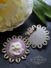 Load image into Gallery viewer, Cute/Kawaii Cameo Cat Brooch - Resin Brooch - Mauve/White - Antiqued Round Silvertone Base - Medium Size Pin - 4x4cm(1.57 Inch Diameter)