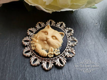 Load image into Gallery viewer, Cute Cameo Cat Brooch - Resin Brooch - Black/Ivory Tone - Antiqued Round Silvertone Base - Medium Size - 4x4cm(1.57 Inch Diameter) - Kawaii