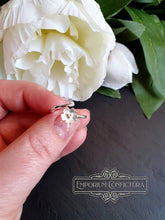 Load image into Gallery viewer, Dainty Sterling Silver Daisy Ring - Adjustable - 24k Gold Detail