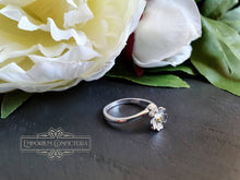 Load image into Gallery viewer, Dainty Sterling Silver Daisy Ring - Adjustable - 24k Gold Detail
